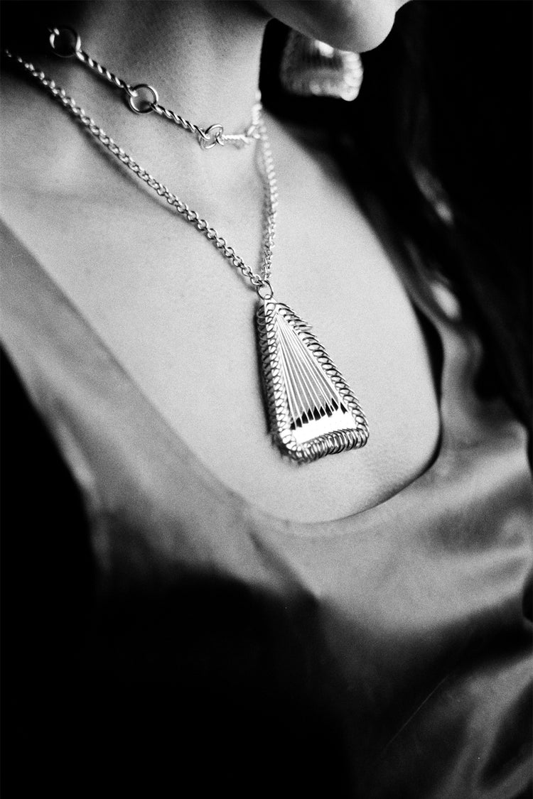 Fin Pendant Large